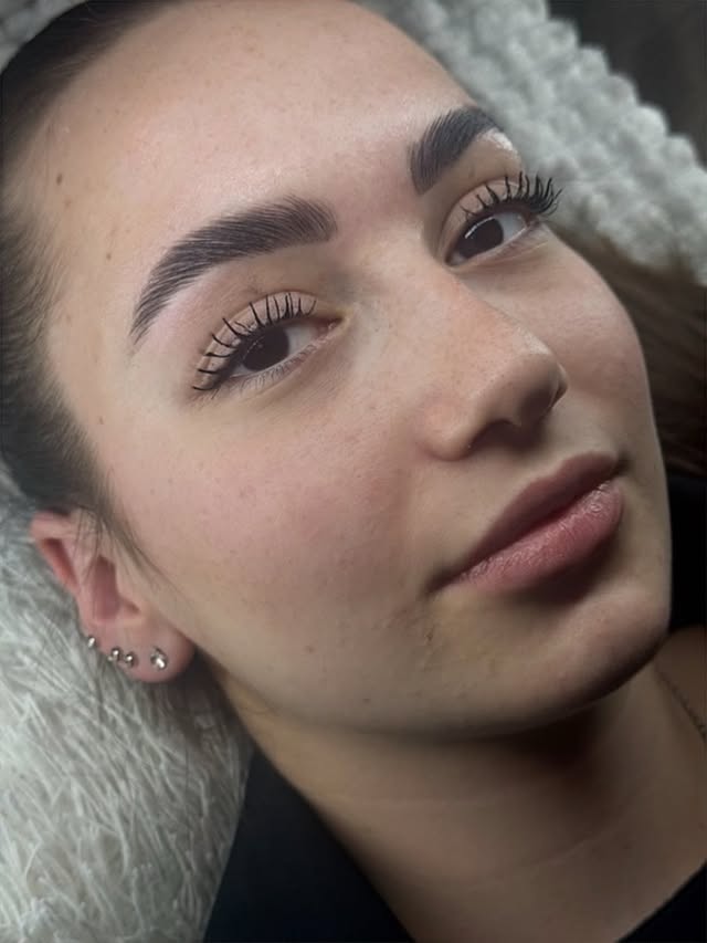 Obrve — Viki Beauty Studio
